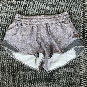 Lululemon Hotty Hot Short II 2.5” Heathered Black